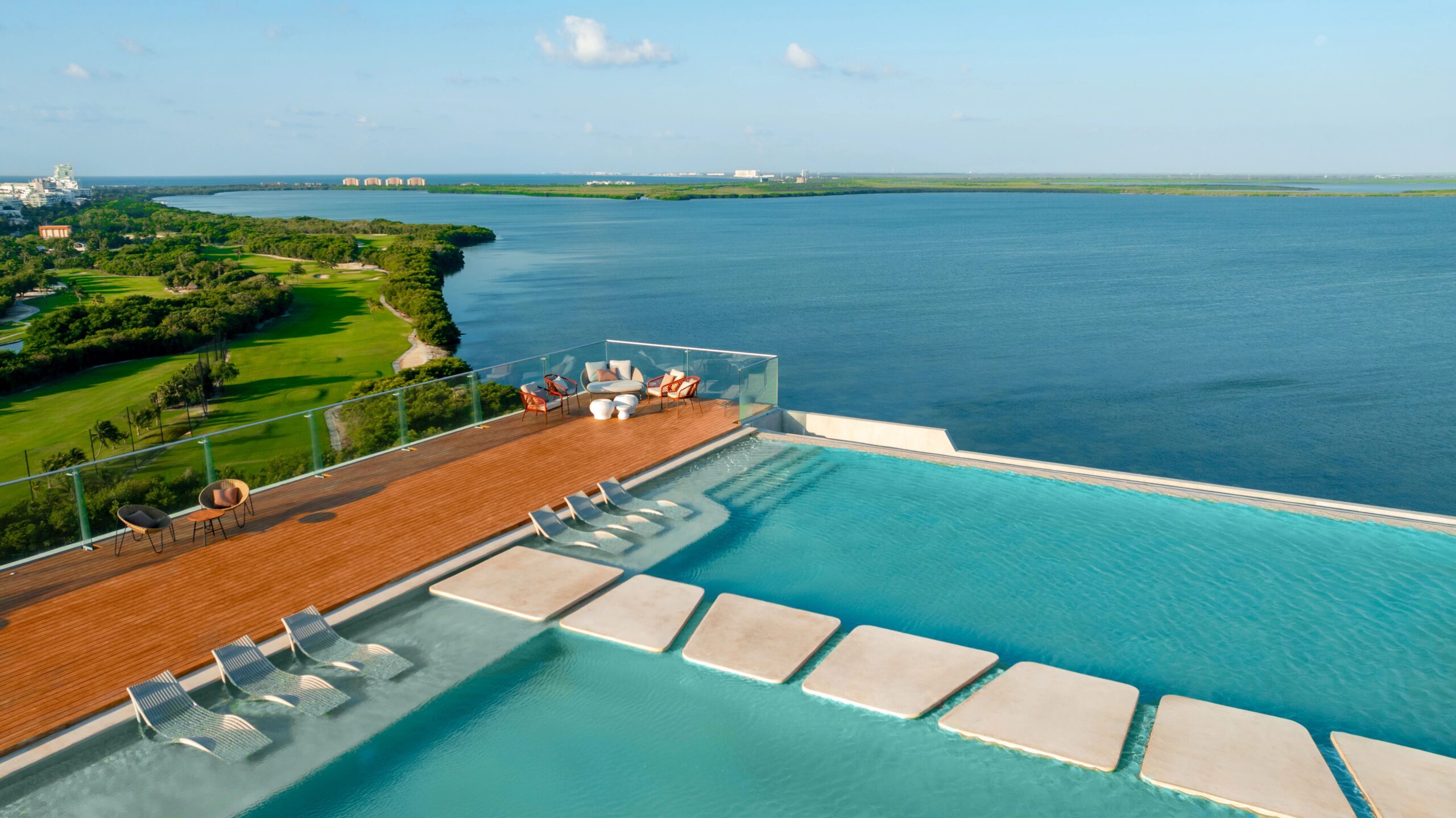 HYVGI-EXT-Aerial-Rooftop-Pool-AFC