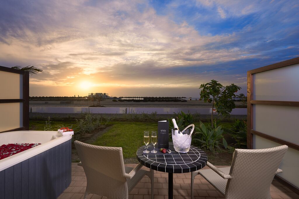 hotelimages-melia-llana-beach-resort-spa-adults-only-3131470-6
